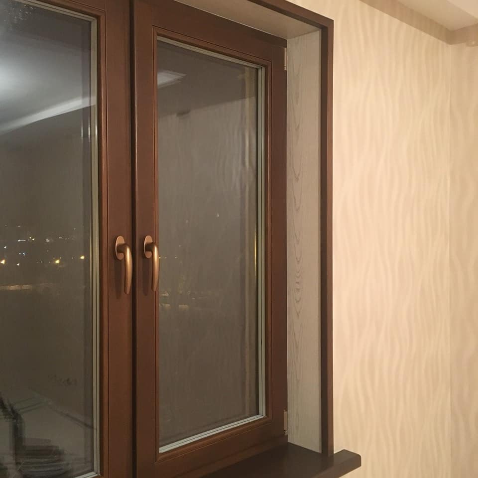 Оконный блок двухсторчатый